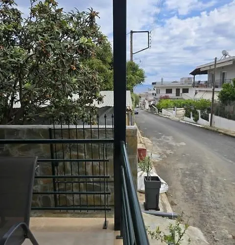 Dom wakacyjny Uncie Spiros House