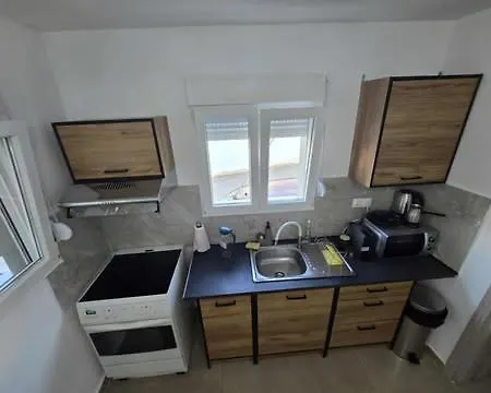 Uncie Spiros House Néa Fókaia