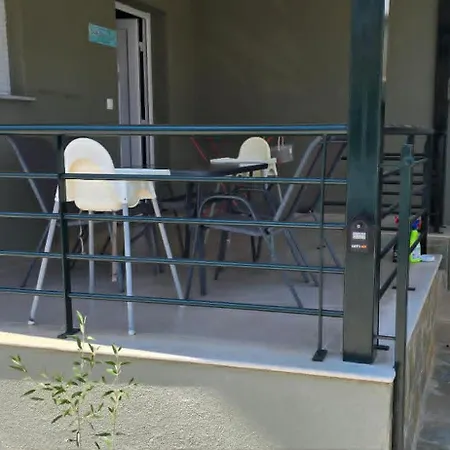 Uncie Spiros House 度假居